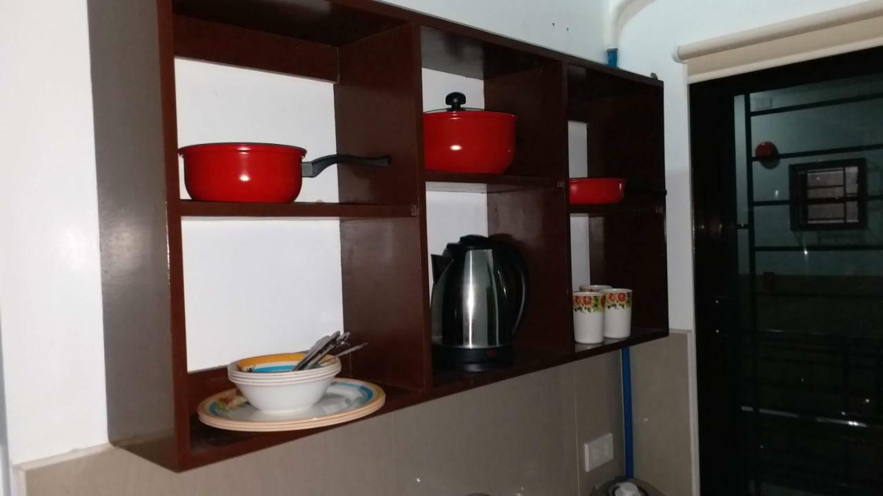 Clark-Pad Inn, Angeles City 외부 사진